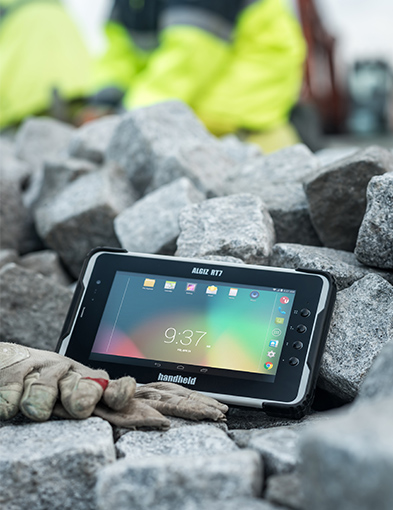 algiz-rt7-rugged-tablet-android-outdoors
