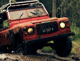 Land Rover Explore Outdoor-Smartphone vorgestellt