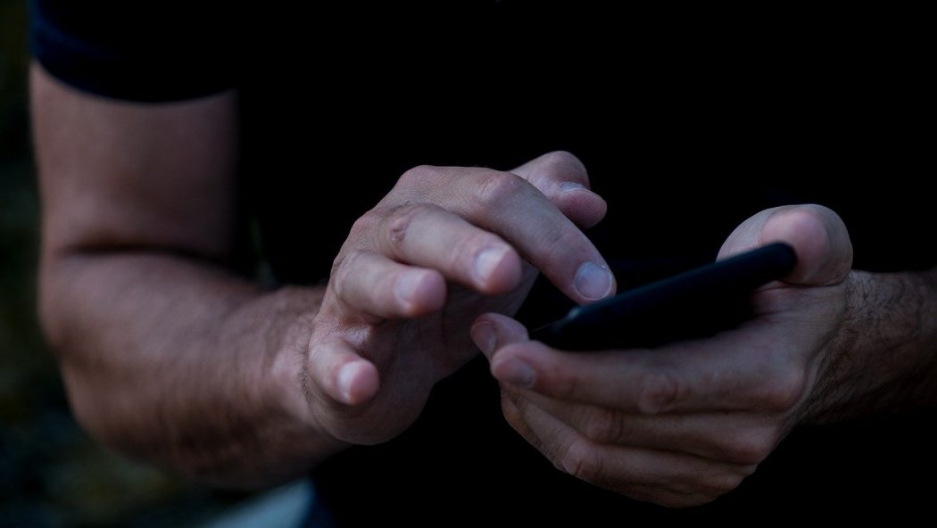 smartphone-7315965_1280